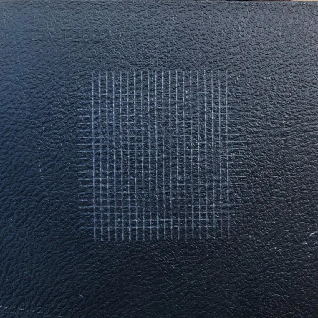 未添加耐刮擦母粒效果