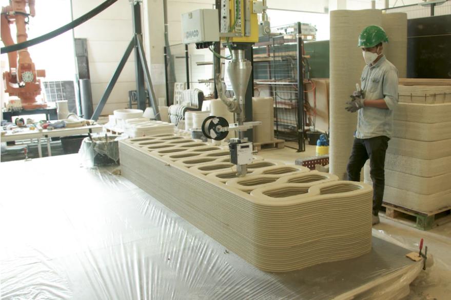 大規(guī)模的3D打印技術(shù)正在全球范圍內(nèi)得到推廣，在短短24小時內(nèi)就能生產(chǎn)出一棟房屋